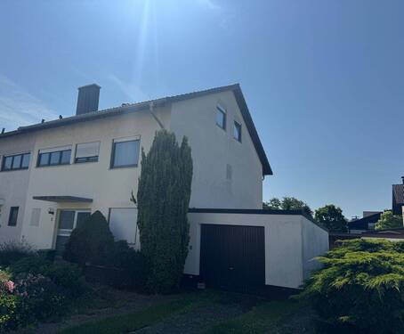 IMG-20250618-WA0003.jpg - Familienfreundliche Doppelhaushälfte mit Potenzial