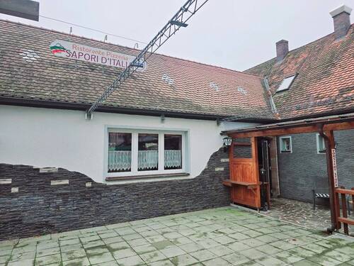 Gastronomie - 7 Zimmer Mehrfamilienhaus, Wohnhaus zum Kaufen in Spalt