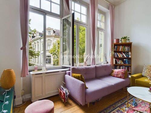 Wohnbereich 1 OG - 7 Zimmer Mehrfamilienhaus, Wohnhaus in Bonn / Südstadt