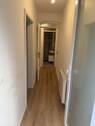 Wohnungseingang und Flur - Ruhige Altbauwohnung mit eigenem Grün