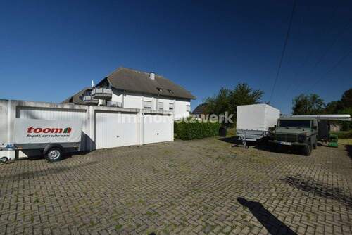 Stellplätze - Garage, Stellplatz in Kreuzau