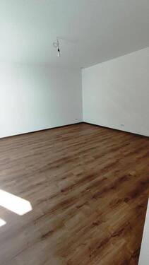 Wohnzimmer + Esszimmer - 