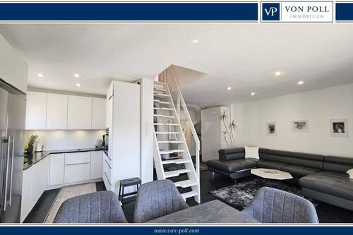 Modernes Interieur - Usingen von oben genießen - Zentrale Dachgeschosswohnung mit zwei Bädern & Tiefgaragenstellplatz