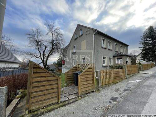 Objektansicht - 1 Zimmer Mehrfamilienhaus, Wohnhaus zum Kaufen in Obergurig