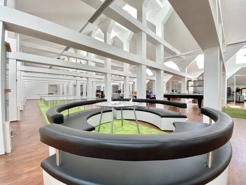 OFFENES BÜROZENTRUM - 