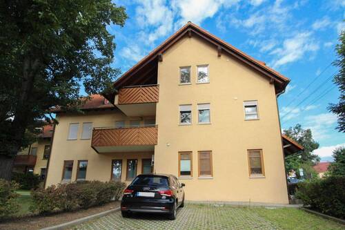 Haus mit WE im OG und Balkon - Etagenwohnung mit 63,10 m&sup2; in Doberschau-Gaußig zum Kaufen
