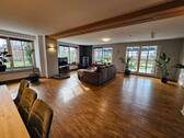Wohn-Esszimmer - 1 Zimmer Einfamilienhaus zum Kaufen in Simmerath
