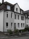Hausansicht mit Eingangsbereich - 
