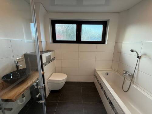 1. OG Badezimmer - 