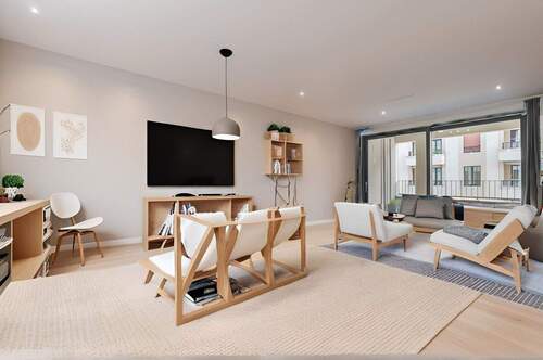 Wohnzimmer KI-generiert - Stilvolle 3-Zimmer-Stadtwohnung im 4. Obergeschoss mit Loggia mitten in Berlin - zentral & ruhig