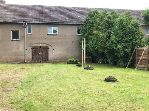 Nebengebäude mit Keller und Garten - 2 Zimmer Etagenwohnung zur Miete in Südharz