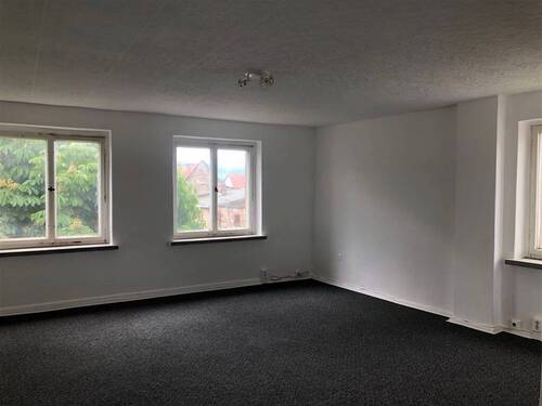 Wohnzimmer - Etagenwohnung mit 67,40 m&sup2; in Südharz zur Miete