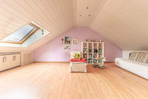 Schlafzimmer Dachgeschoss - 