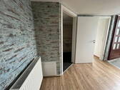 Flur-Eingansbereich,Bad und WC - Etagenwohnung mit 117,00 m&sup2; in Sülzetal zur Miete