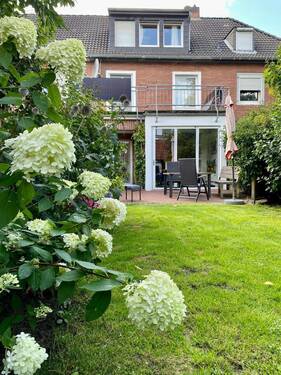 Hausansicht - 5 Zimmer Reihenmittelhaus zum Kaufen in Osnabrück