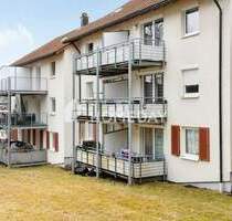 Ideal geschnittene 2-Zimmer-Erdgeschosswohnung mit Balkon in gepflegtem Mehrfamilienhaus - Sankt Georgen im Schwarzwald Stadtgebiet