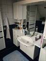 Bad / Sanitärbereich mit Wanne, DU, WC und Waschtisch - Obergeschoss Nebenwohnung - 