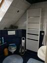 Bad / Sanitärbereich mit Wanne, DU, WC und Waschtisch - Obergeschoss Nebenwohnung - 