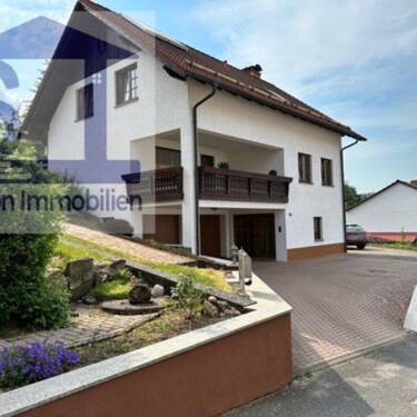 Alles da - Balkone - Garagen - Garten - 