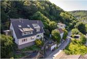 Hausansicht.JPG - 7 Zimmer Einfamilienhaus zum Kaufen in Brohl-Lützing