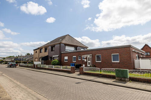 8L1A6290 - *** 600 m² WFL - MEHRERE WOHNUNGEN PLUS ANWESEN, EINLIEGERWOHNUNG, GARAGEN und GARTEN ***