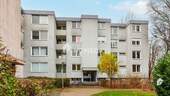 Außenansicht 1 - Geräumige 4-Zimmer-Wohnung mit Loggia in zentraler Lage von Sarstedt