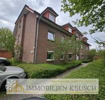 Helle 3 Zimmer-Wohnung mit Sonnenbalkon, Einbauküche, zusätzlich Ausbaumöglichkeit im DG, Parkplatz - Weyhe Kirchweyhe