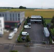 Halle mit Büro und Wohnung auf 1496 qm Grundstück in Leingarten