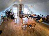 Wohnzimmer - 3 Zimmer Etagenwohnung zur Miete in Oberhausen