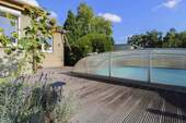 Terrasse mit Pool - 4 Zimmer Einfamilienhaus zum Kaufen in Oranienburg