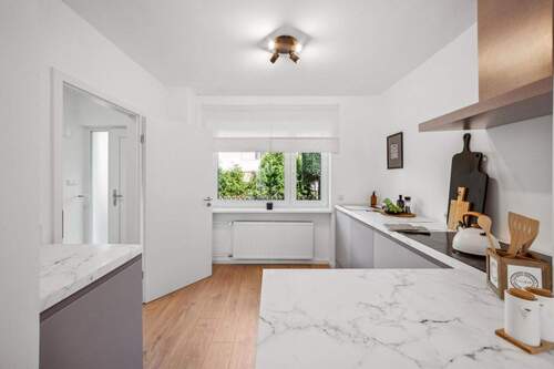 Offene Küche - Reihenmittelhaus mit 135,00 m&sup2; in Kronberg zum Kaufen