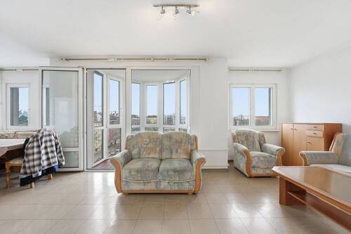 Wohnzimmer - 2 Zimmer Etagenwohnung zum Kaufen in Berlin