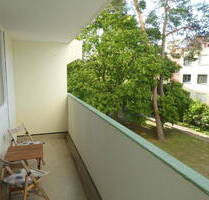 helle schöne und ruhige Wohnung im 1. OG mit Balkon, Nähe Kanal - Erlangen Büchenbach
