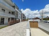 Gepflasteter Gehweg - 