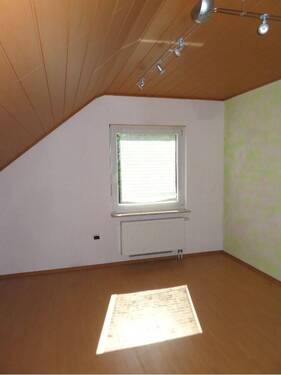 Kinder-o. Arbeitszimmer - 