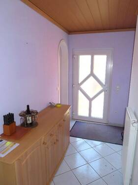 Eingangsbereich - 4 Zimmer Einfamilienhaus zur Miete in Fuldatal