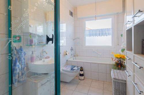 Tageslichtbad im Erdgeschoss - 