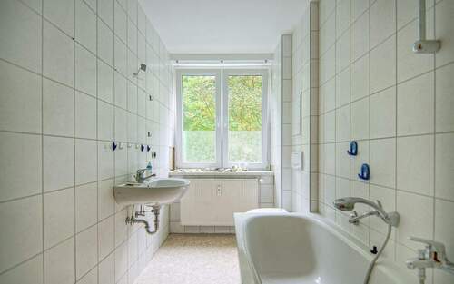 Beispielbad vor Vermietung - 