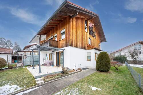 Süd-/Ostansicht - 5 Zimmer Doppelhaushälfte zum Kaufen in Bruckmühl