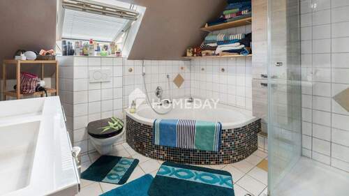 1. OG Badezimmer 1 - 