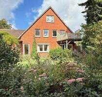 Solides Ein- bis Zweifamilienhaus im Ortskern von Oyle - Marklohe