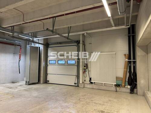 Sektionaltor - Halle in Crailsheim zum Kaufen