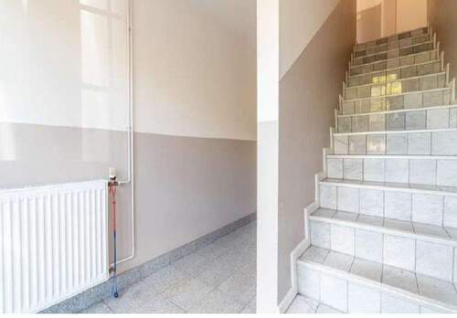 Treppenhaus-1.jpg - 3 Zimmer Terrassenwohnung zur Miete in Hamburg