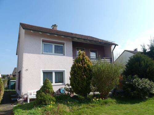 Bild 1 - Ihr neues Zuhause! Einfamilienhaus in schöner Lage in Windsbach!