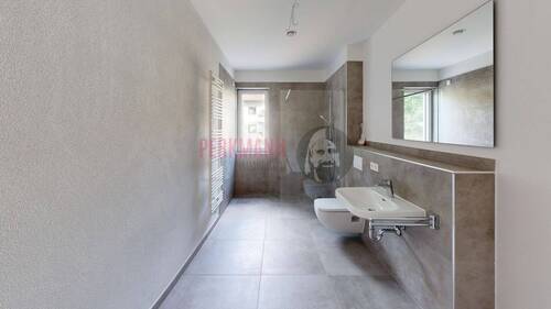 Badezimmer - Etagenwohnung mit 115,80 m&sup2; in Simbach am Inn zur Miete