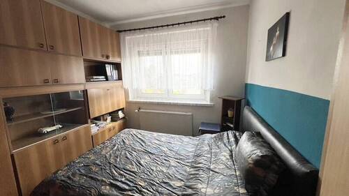 Vielseitig nutzbares Zimmer im Obergeschoss - 