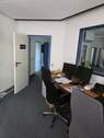 Büro mittlerer Eingang - 