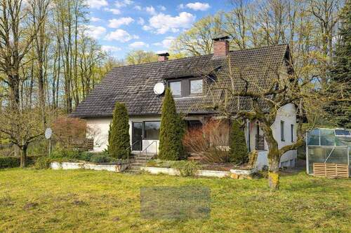 Garten - Mehrfamilienhaus, Wohnhaus mit 203,00 m&sup2; in Höchstadt a.d.Aisch zum Kaufen
