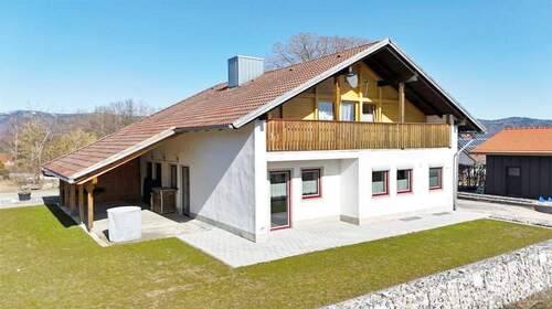 Hausansicht - 3 Zimmer Einfamilienhaus zum Kaufen in Sankt Oswald