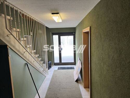 Treppe zum Obergeschoss - 